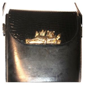 Cool black cross body purse